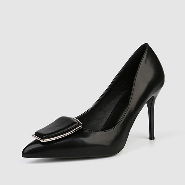Kvinnor Plain Spetsig Tå Stilettklack Slip-on Pumps