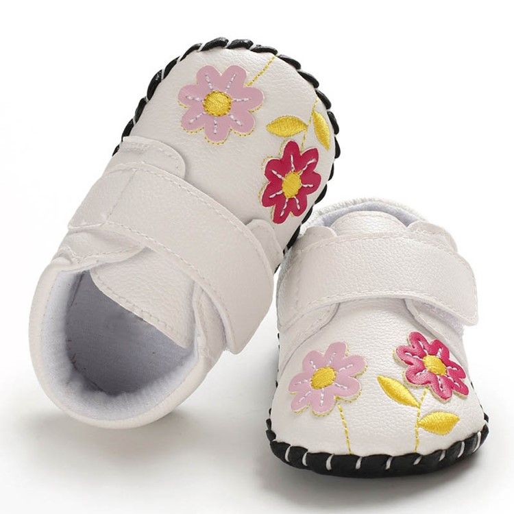 Babyskor För Blommorbroderier